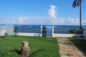 Отель Beach House  Mirissa